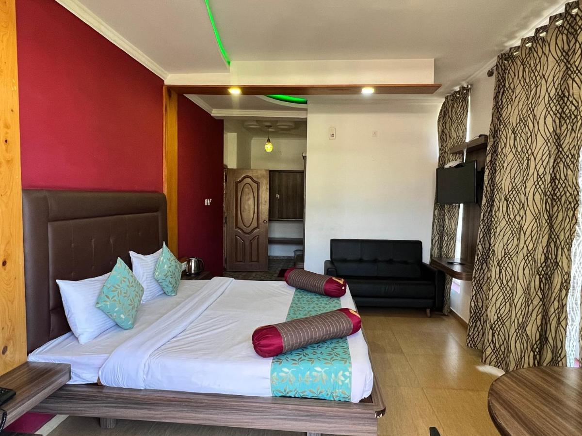Divi Heritage Inn Ооти Екстериор снимка