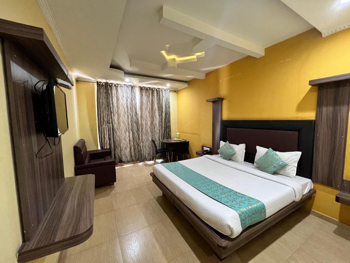 Divi Heritage Inn Ооти Екстериор снимка