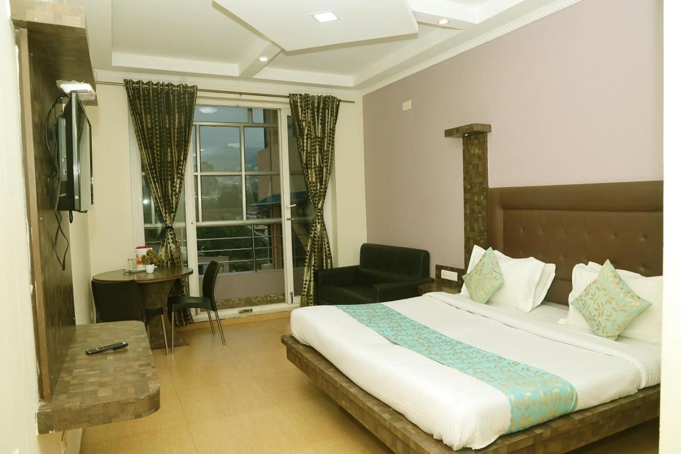 Divi Heritage Inn Ооти Екстериор снимка
