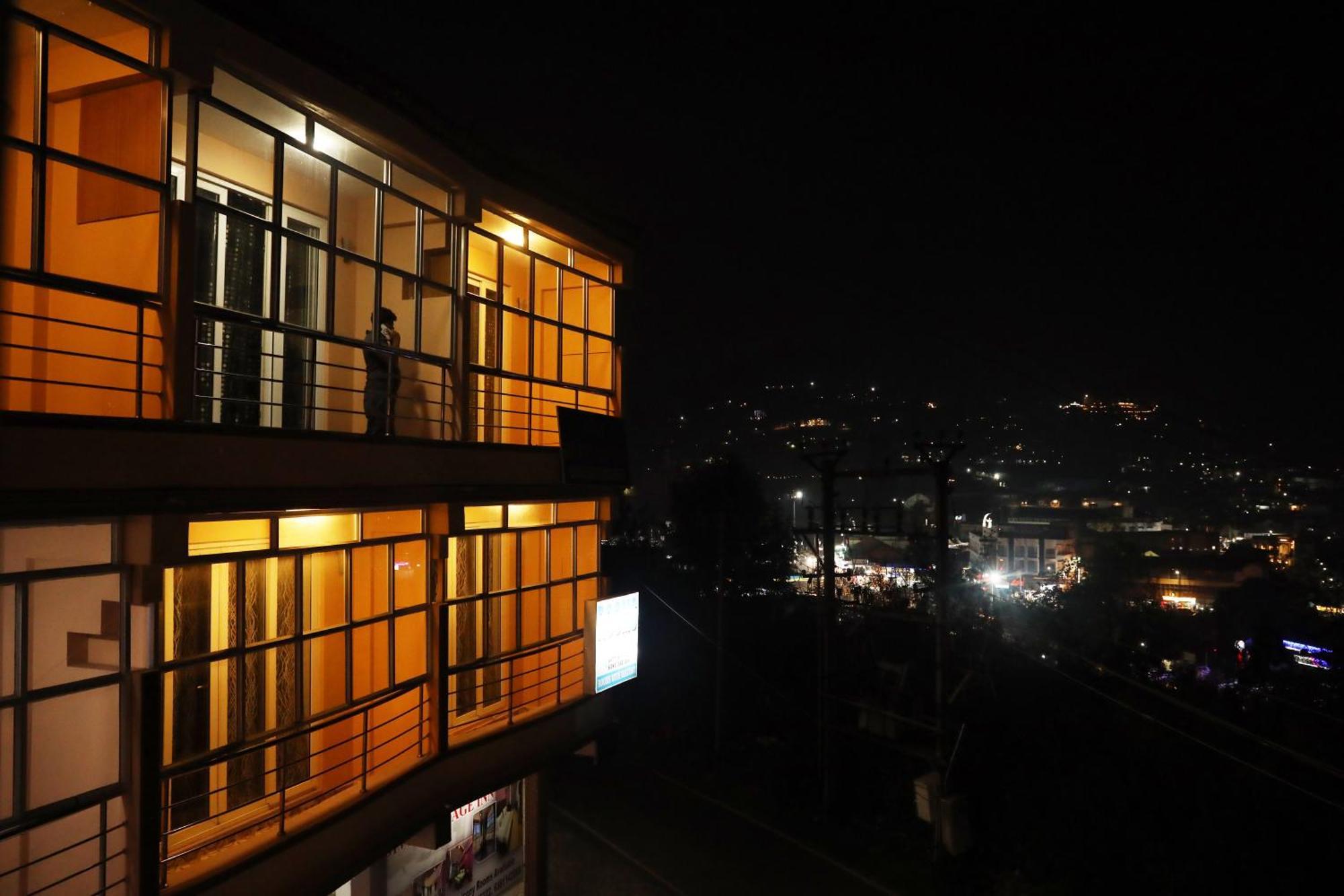 Divi Heritage Inn Ооти Екстериор снимка